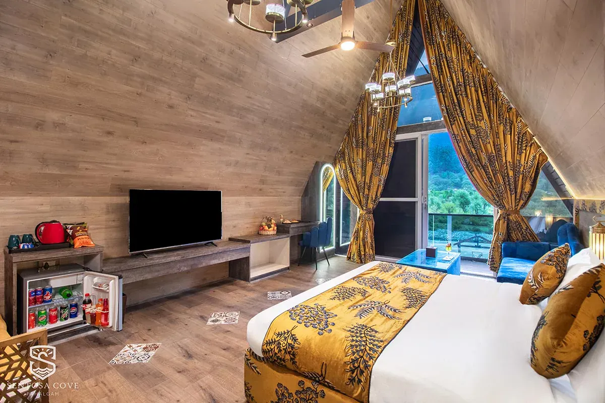 Luxury Balcony Suite - River View