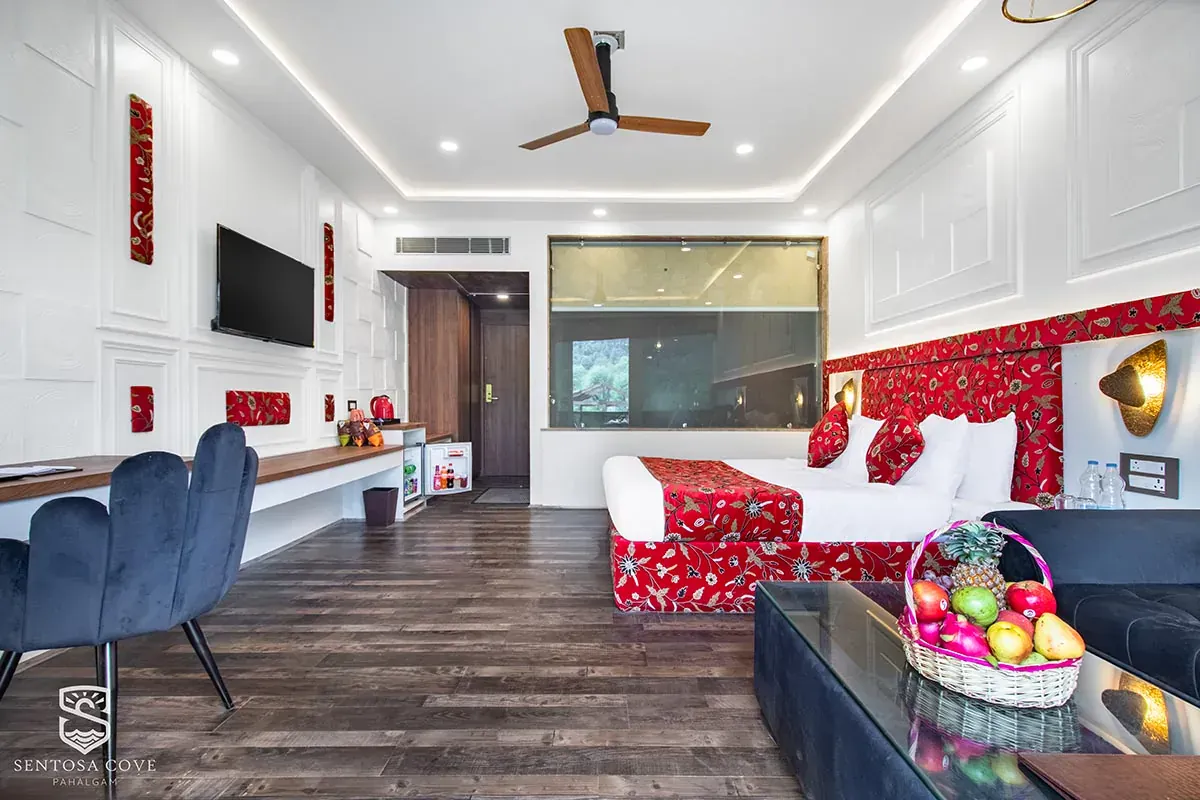 Premium room with Balcony Himalayan View image 6