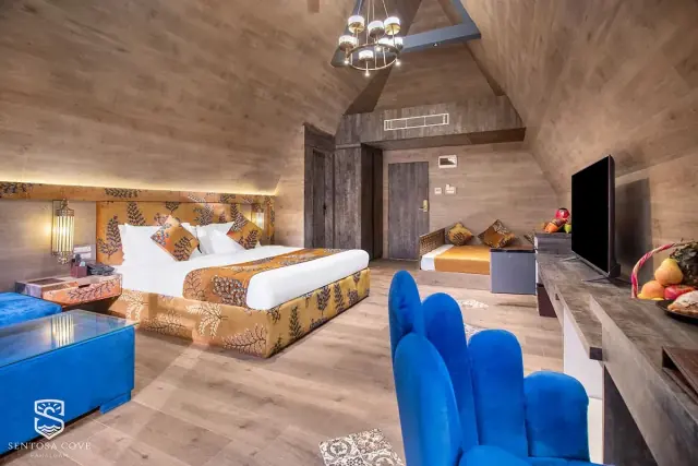 Sentosa Cove guest room with warm wooden finishes